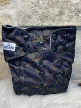 Load image into Gallery viewer, One Size Pocket "Just Another Maple Leaf"-In Stock