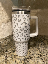 Load image into Gallery viewer, 40 OZ Leopard Tumblers
